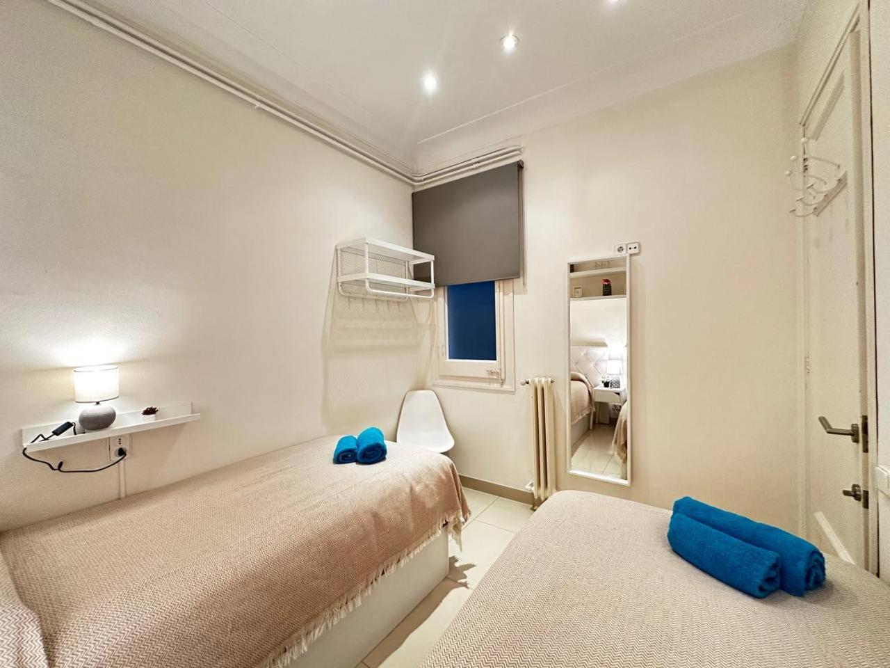 Rooms Gran Via Barcelone Extérieur photo